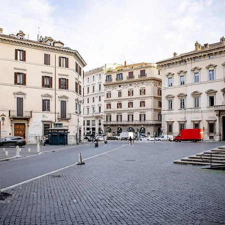 Pantheon Luxury Holiday home *